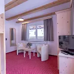Hotel Sonnenheim 4*