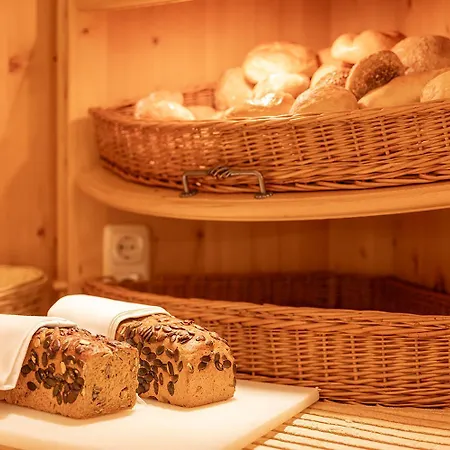 Otel Sonnenheim Sankt Anton am Arlberg