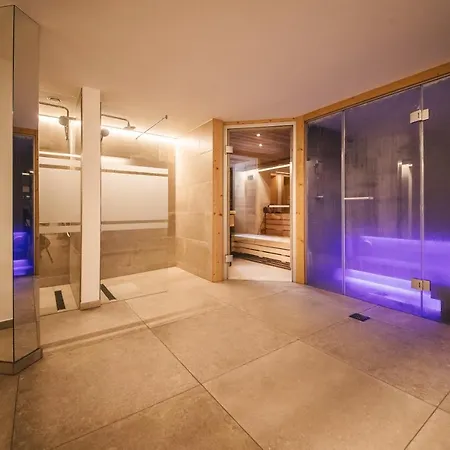 ホテル Sonnenheim サンクト・アントン・アム・アールベルク