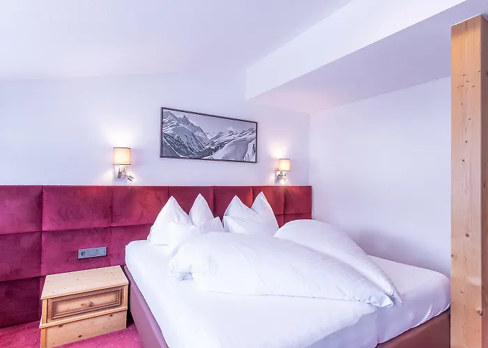 Sonnenheim ホテル サンクト・アントン・アム・アールベルク