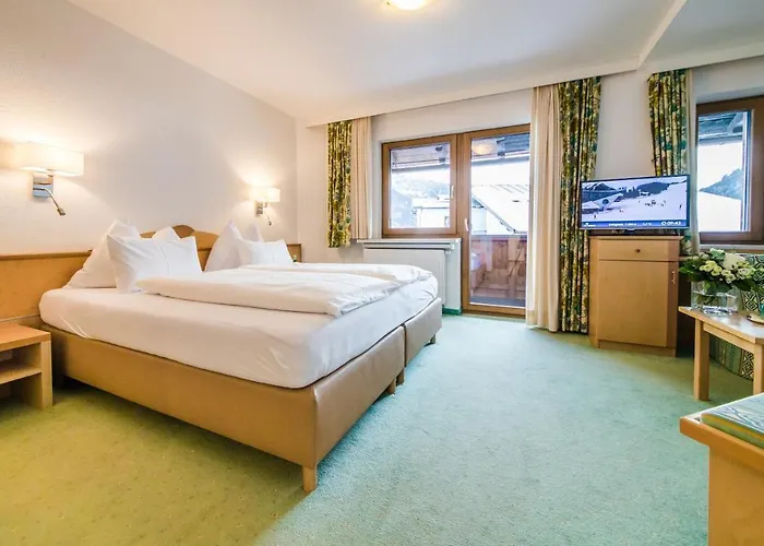 Sonnenheim ホテル サンクト・アントン・アム・アールベルク